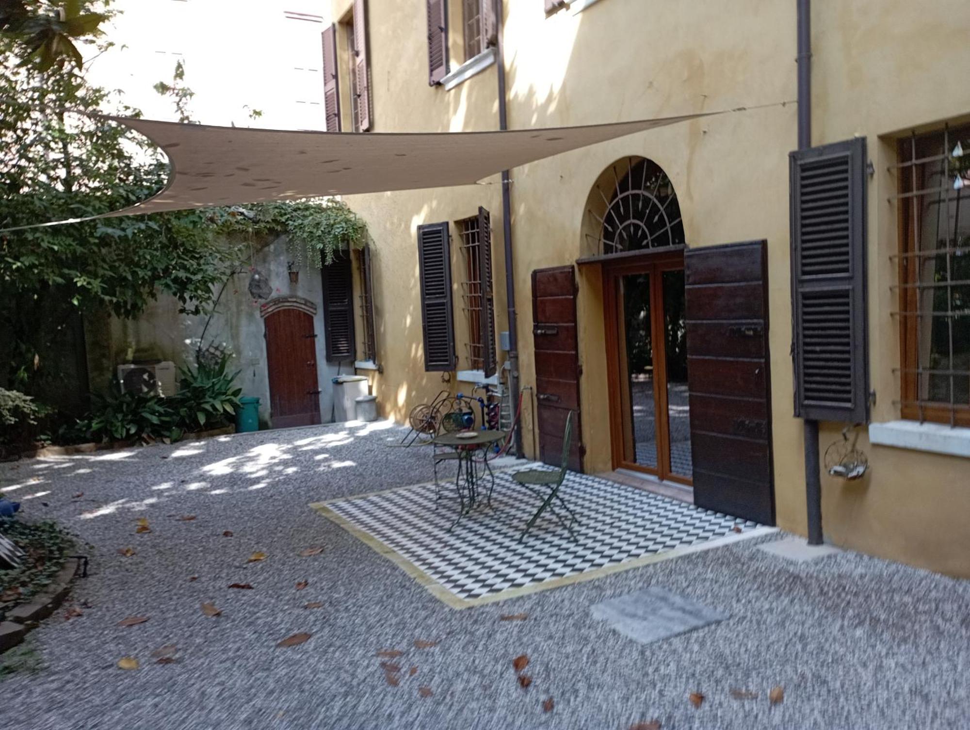 Magnolia Garden Apartment Ferrara Exterior photo